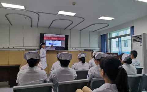参加公卫执业医师培训班：系统学习、案例分析及资深专家指导