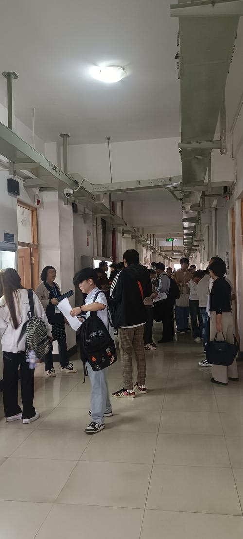 云南大理学院 hsk_云南大学大理学院官网_大理学院汉语言文学